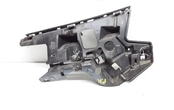Volvo V40 Cross country Front bumper mounting bracket 31290942