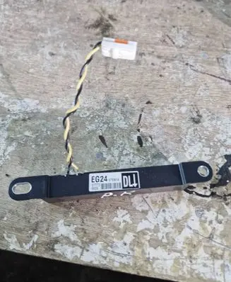 Mazda CX-7 Sensor EG24676n1a
