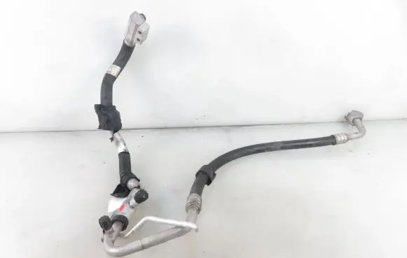 Audi A4 S4 B8 8K Air conditioning (A/C) pipe/hose 8K1260712B