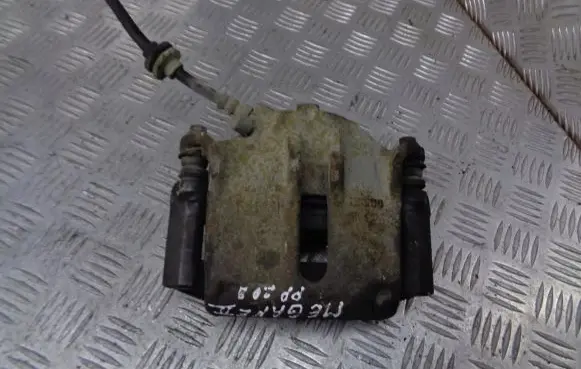 Renault Megane II Front brake caliper