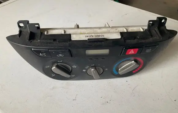 Toyota RAV 4 (XA20) Climate control unit 5590042140