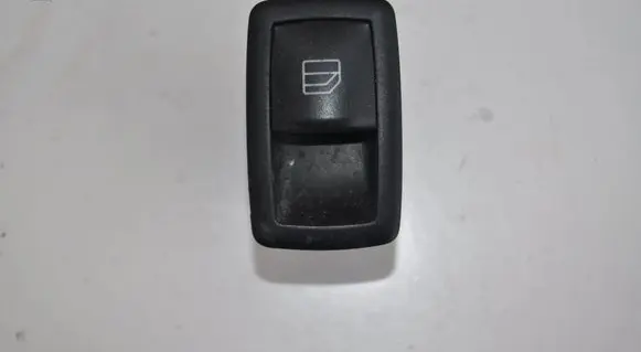 Volkswagen Polo V 6R Electric window control switch 
