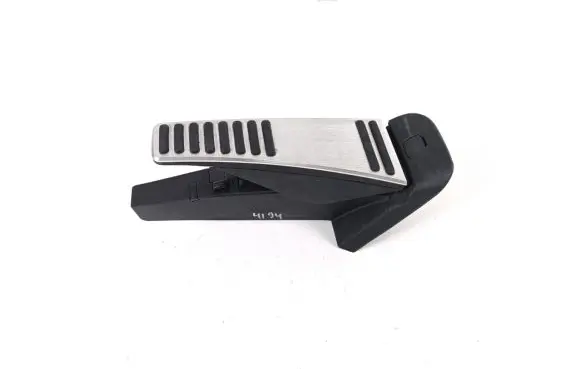 Volvo S60 Accelerator throttle pedal 32269125
