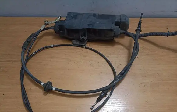 Handbrake wiring loom/harness