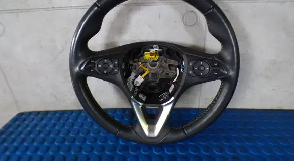 Opel Astra K Steering wheel 39229901