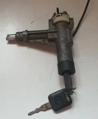 Audi A6 S6 C4 4A Ignition lock 4A0905851E