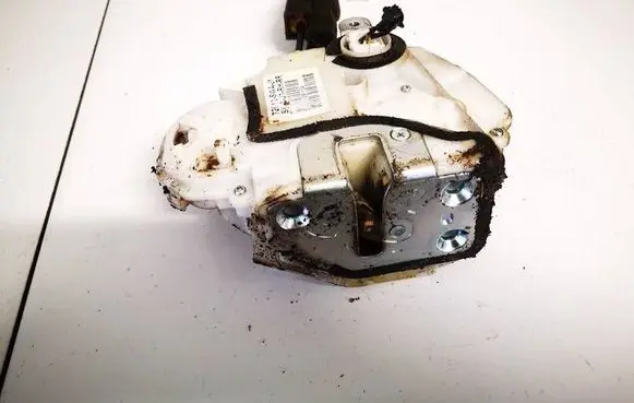 Honda CR-V Rear door lock 72611swaj1 72611-swa-j1