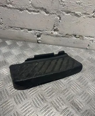 Volkswagen Golf VII Foot rest pad/dead pedal 5q1864777
