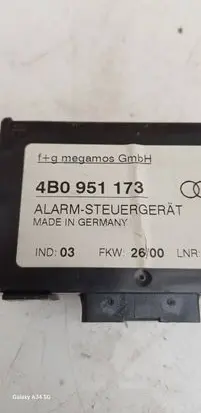 Audi A6 S6 C5 4B Alarm control unit/module 4B0951173