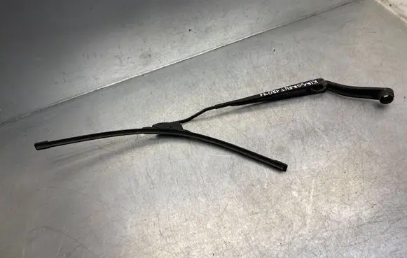 KIA Sorento Windshield/front glass wiper blade BLRD1327