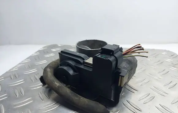 Opel Astra H Throttle body valve 055352858KAS 055352858