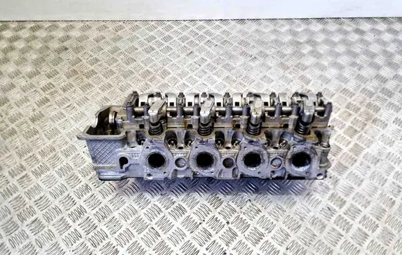 Mercedes-Benz SL R129 Engine head A1130161601 1130102020