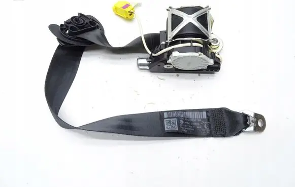 Volkswagen PASSAT CC Front seatbelt 3C1857705P
