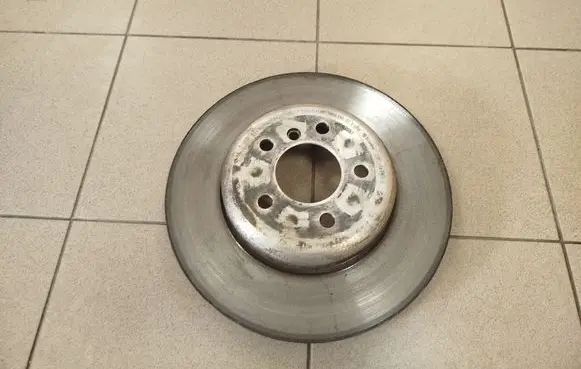 BMW 5 GT F07 Front brake disc