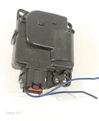 Chrysler Grand Voyager V Air flap motor/actuator 10036 MB679001