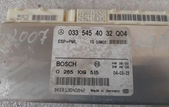 Mercedes-Benz E W211 ESP (stability system) control unit A0335454032