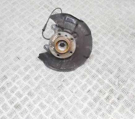 Mini Cooper Countryman R60 Front wheel hub 9805959