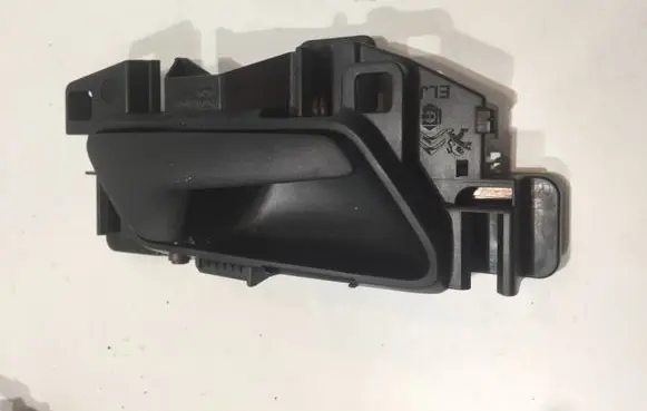 Peugeot Partner Front door interior handle 9819743877