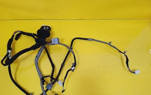 Honda Civic Front door wiring loom/harness boot