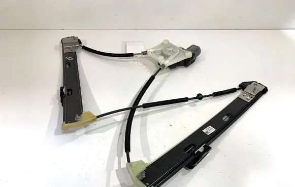 Volkswagen T-Roc Front door window regulator with motor 2GA837461F