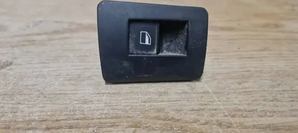 BMW X5 E53 Electric window control switch 8385955