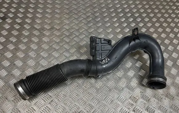 Renault Trafic III (X82) Air intake hose/pipe 165755972R