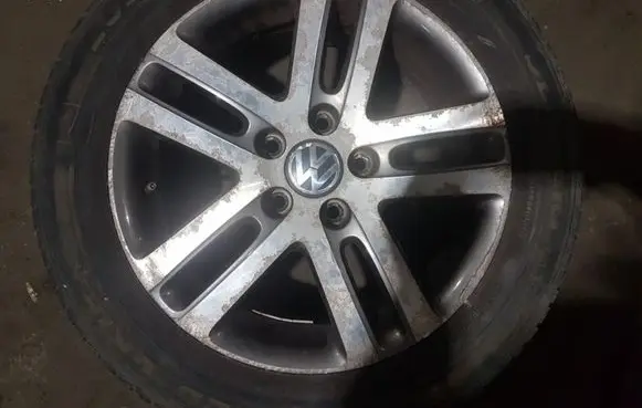 Volkswagen Jetta V R16 alloy rim 1K0601025BM