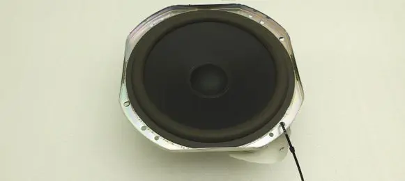 Jaguar XF X250 Subwoofer speaker 430407861691
