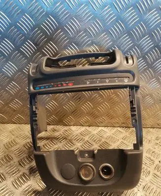 Smart ForTwo I Other center console (tunnel) element 0001807V011