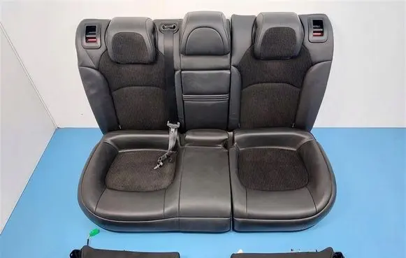 Citroen C5 Second row seats 96834639ZD