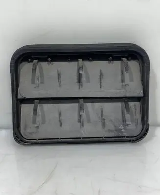Citroen Jumpy Quarter panel pressure vent 9675506980