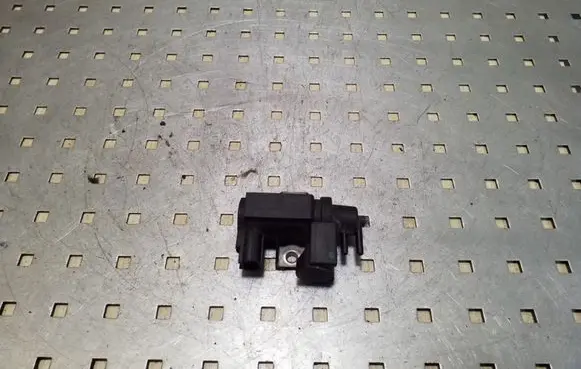 Toyota RAV 4 (XA30) Turbo solenoid valve 258190R011 70051308