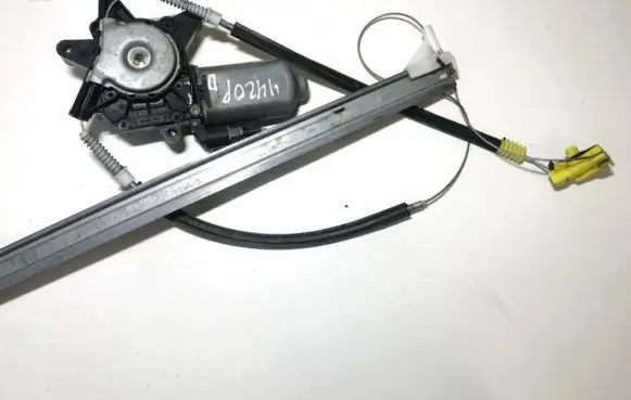 Renault Megane I Front door window regulator motor 400326a