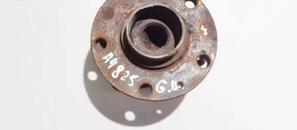 Audi A6 S6 C6 4F Rear wheel hub