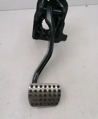 Mercedes-Benz GLC X253 C253 Brake pedal A2052920308