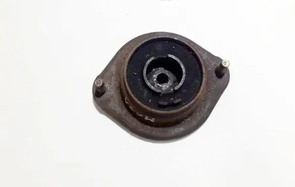 Mazda 121 Coil spring mount 