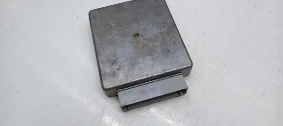 Ford Mondeo MK I Engine control unit/module 95BB12A650ZA
