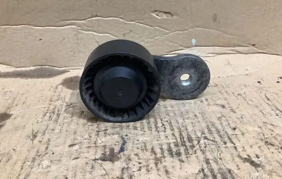 BMW M4 F82 F83 Generator/alternator belt tensioner 7848607