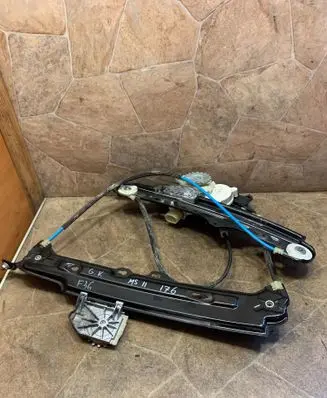 BMW 4 F36 Gran coupe Rear door window regulator with motor 7326325