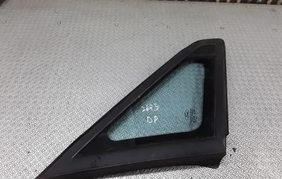 Ford C-MAX I Front triangle window/glass 