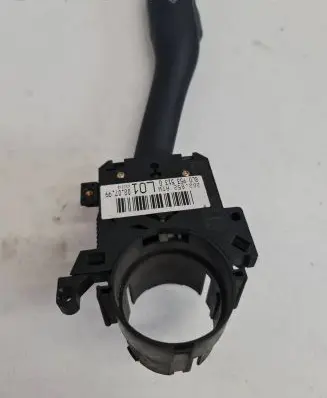 Volkswagen PASSAT B5 Indicator stalk 8L0953513G 202852ATW