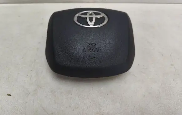 Steering wheel airbag