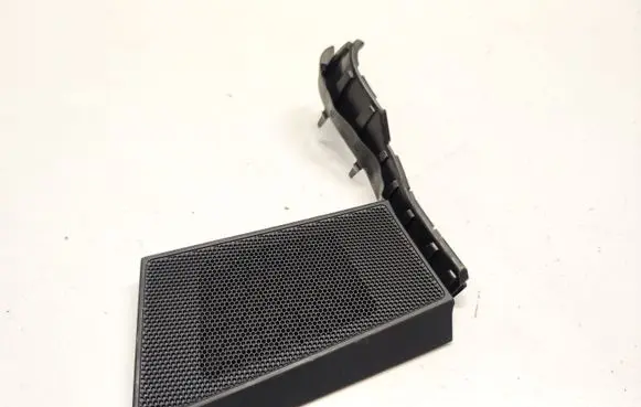 Side speaker trim/cover