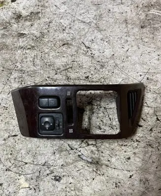 Mitsubishi Pajero Wing mirror switch MR190956 C8N-C09M 1151D4