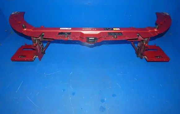 Land Rover Evoque I Radiator support slam panel