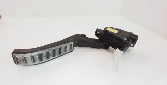 Porsche Cayenne (9PA) Accelerator throttle pedal 7L0723507 6PV00802624