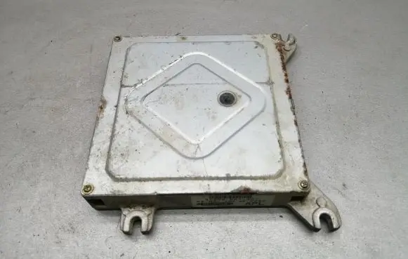 Honda Civic Engine control unit/module 37700P01G01