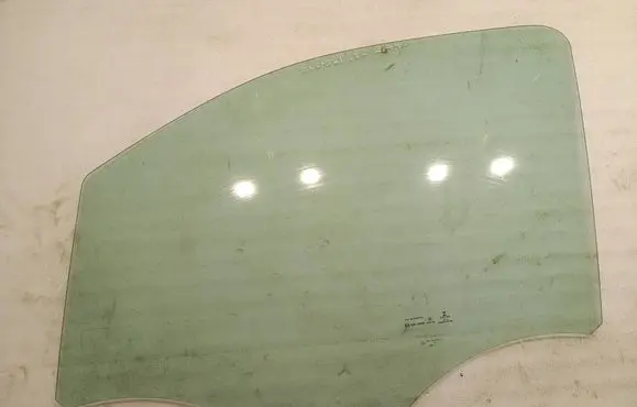 Peugeot Expert Front door window glass four-door 43R00049 E000292