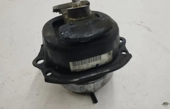 BMW X5 E70 Engine mount bracket P679541701