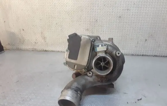 Audi A6 S6 C6 4F Turbo 059145715E
